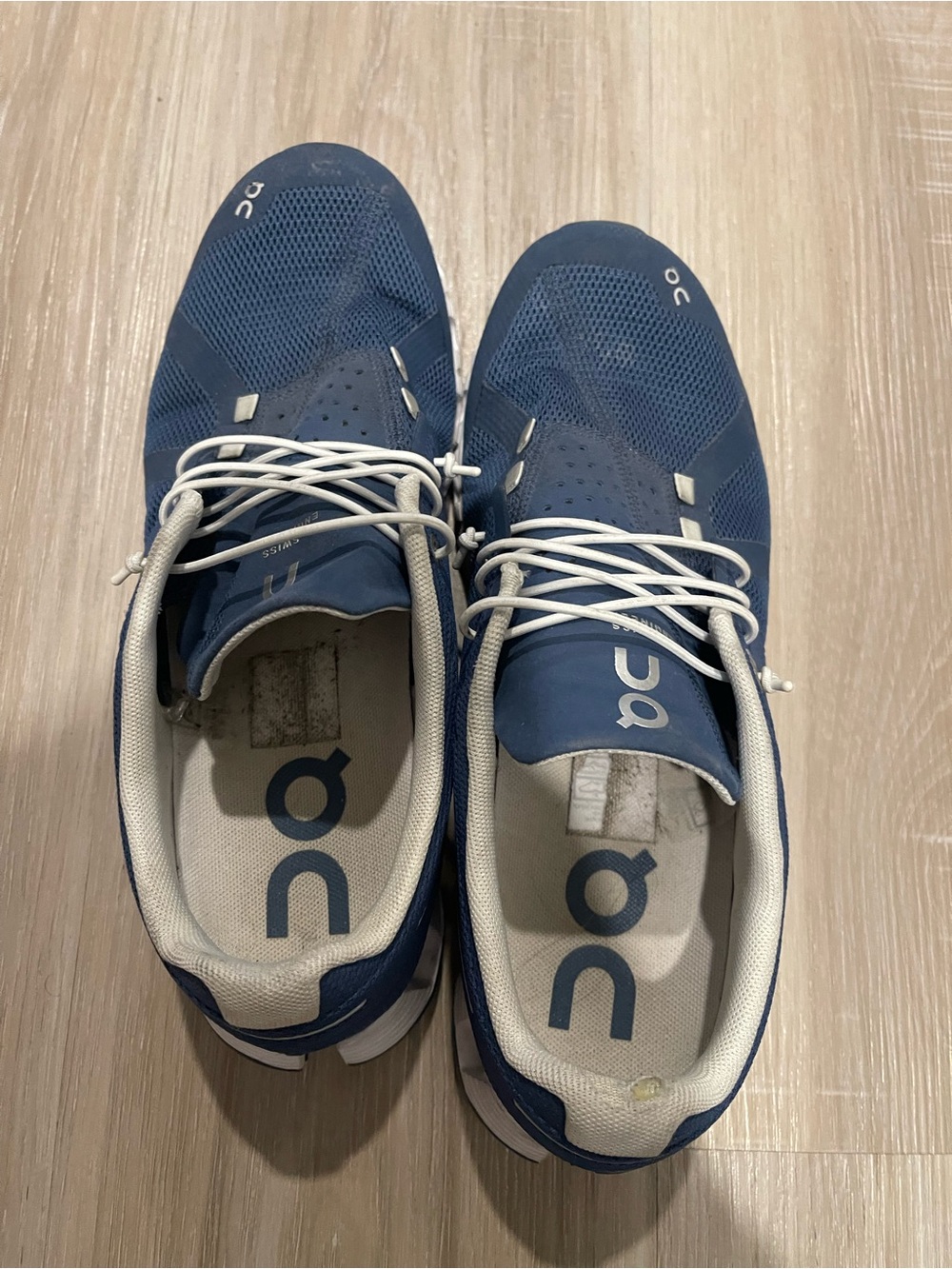 On Running women Cloud Running Sneakers - Navy with White Accents - Picture 6 of 6
